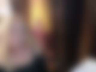 Live cam show with SofiaDream - Cougar on Dare Cams