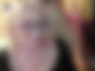Live cam show with SofiaDream - Cougar on https://playwithruby.com