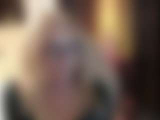 Live cam show with SofiaDream - Cougar on Milfs Live