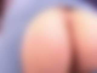 Live cam show with AvyMilton - Sexy on CamwithHer