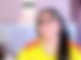 AvyMilton's Live Sex Cam Show