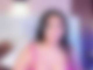 AvyMilton's Live Sex Cam Show