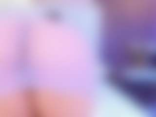 AvyMilton's Live Sex Cam Show