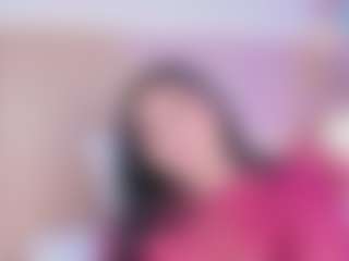 AvyMilton's Live Sex Cam Show