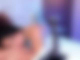 Live cam show with AvyMilton - Facial on sexylivex.com