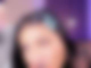 AvyMilton's Live Sex Cam Show