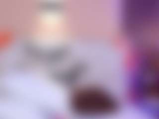 AvyMilton's Live Sex Cam Show