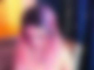 Live cam show with megan-devon - Nipple Piercings on AdultVida.com