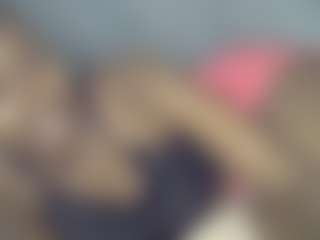 Pretty-petite22's Live Sex Cam Show