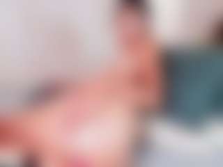 Live cam show with Charlote - Bisexual on nudelive.tv