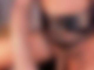 Franciis-4u's Live Sex Cam Show