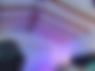 Sara Evans's Live Sex Cam Show