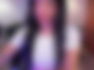 Live cam show with Sara Evans - Twerk on Camming Site