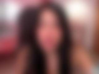 Live cam show with Sara Evans - Squirt Teen (18+) on Camsoda