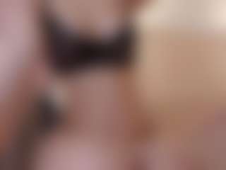 Live cam show with Jekkyicee - Asian Mature on Livezox