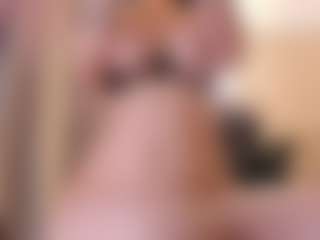 Live cam show with Jekkyicee - Asian Mature on AdultVida.com