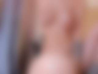 Live cam show with Jekkyicee - Squirt Mature on TottyGirls