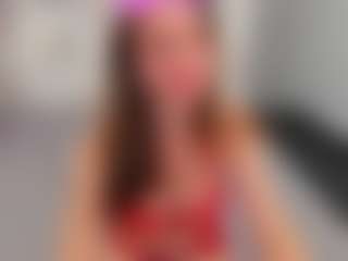 Live cam show with innalovely - Body Massage on CamClone