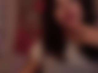 Live cam show with Vanessa - Facial Piercings on CamwithHer