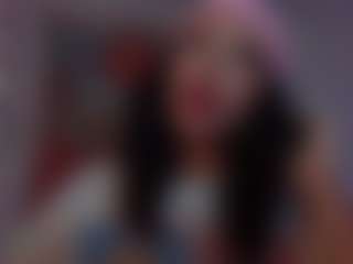 Live cam show with Vanessa - Small Tits on Camiplay Live