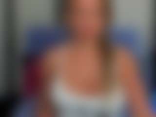 Live cam show with LatoyaFun - Long Hair on 1on1-livenow