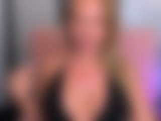 Live cam show with LatoyaFun - Long Hair on thefappeningchat.com