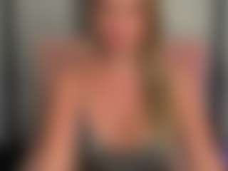 Live cam show with LatoyaFun - Long Hair on mypornchat.com