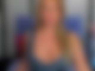 Live cam show with LatoyaFun - Long Hair on CamwithHer