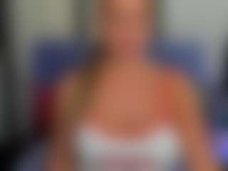 LatoyaFun's Live Sex Cam Show