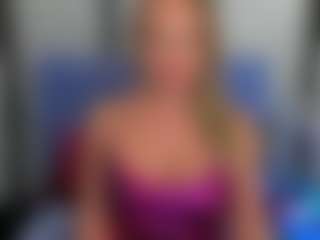 Live cam show with LatoyaFun - Body Massage on Camsoda