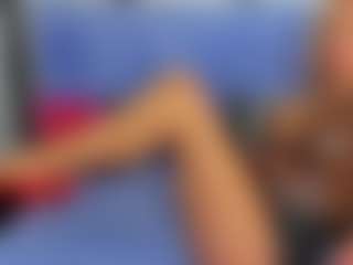 LatoyaFun's Live Sex Cam Show