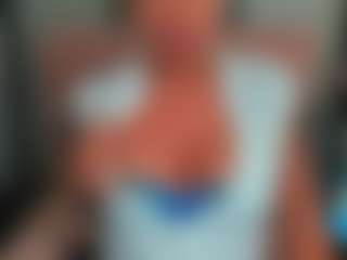 Live cam show with LatoyaFun - Long Hair on hotwifechat.live