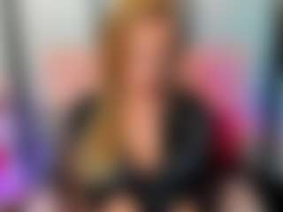 Live cam show with LatoyaFun - Long Hair on CamwithHer