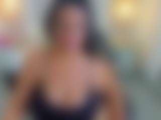 ruby-jimenez18's Live Sex Cam Show