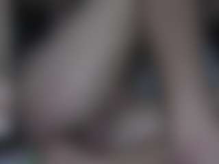 axel-ag05's Live Sex Cam Show