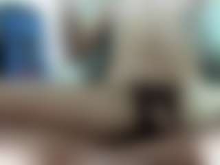 Live cam show with axel-ag05 - Average on hrnylive.com
