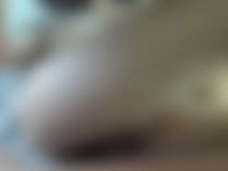 axel-ag05's Live Sex Cam Show