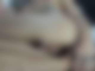 axel-ag05's Live Sex Cam Show