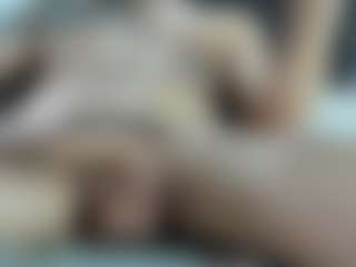 axel-ag05's Live Sex Cam Show