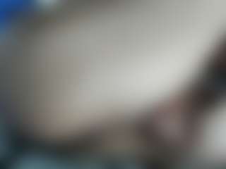 axel-ag05's Live Sex Cam Show