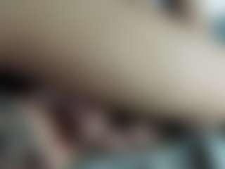 axel-ag05's Live Sex Cam Show