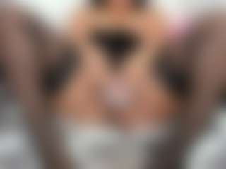 LindaInsatiable's Live Sex Cam Show