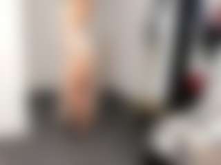 LindaInsatiable's Live Sex Cam Show