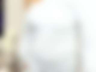 Live cam show with LindaInsatiable - Shaved Pussy MILF on AdultVida.com