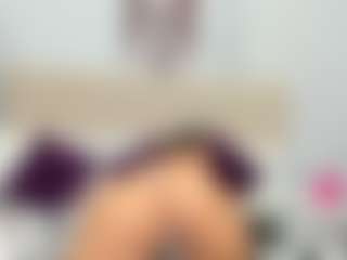 Live cam show with LindaInsatiable - Middle Aged on sexylive.show