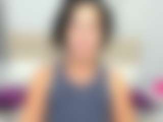 LindaInsatiable's Live Sex Cam Show
