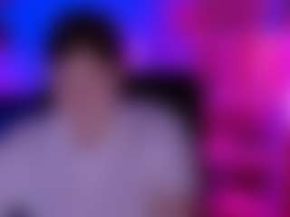 Live cam show with nikol-kitt - Smoker on SmokeAndPoke