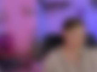 Live cam show with nikol-kitt - Smoking on crypto-cams