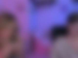 Live cam show with nikol-kitt - Fingering on Dolls Live