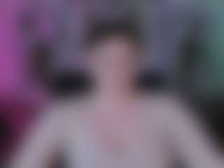 Live cam show with nikol-kitt - Mature on eurowanks.com